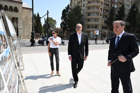 Prezident İlham Əliyev və birinci xanım Mehriban Əliyeva Gəncə şəhərində olublar - YENİLƏNİB