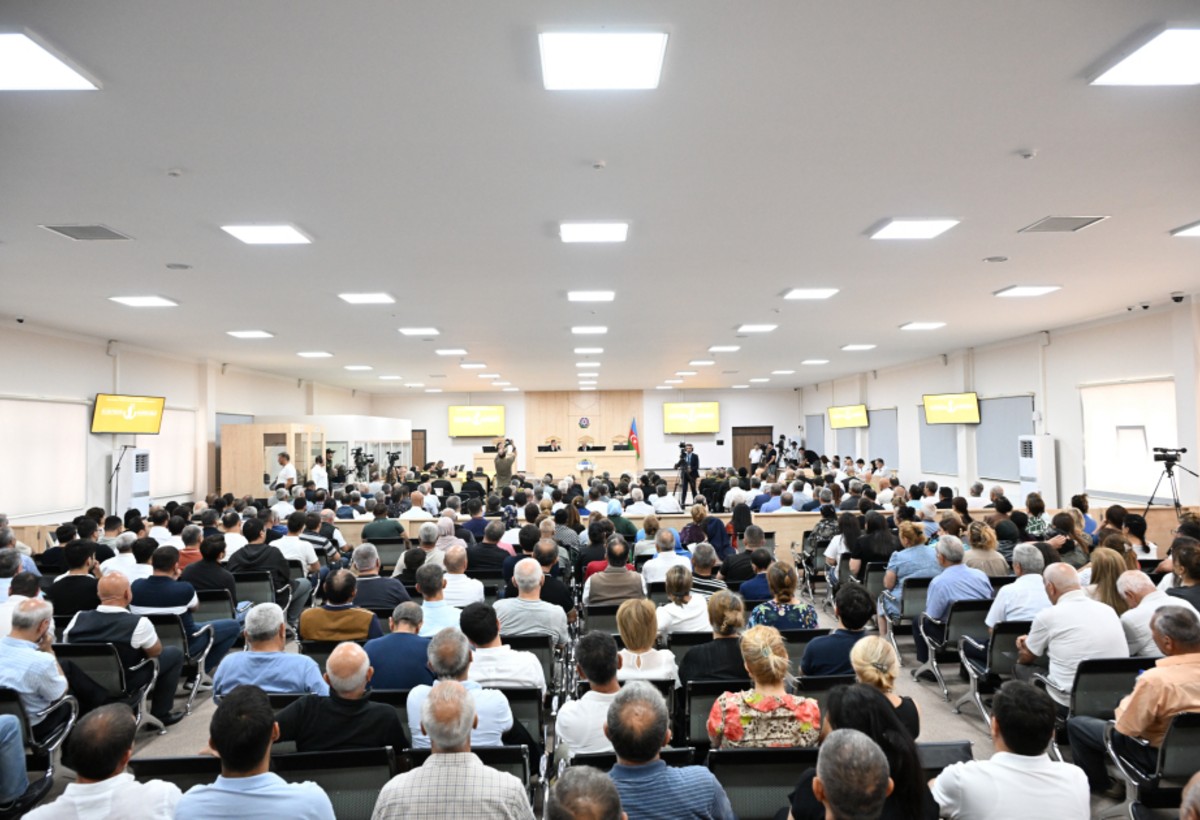Ermənistanın Qarabağa hücumları nəticəsində doğmaları öldürülmüş şəxslər məhkəmədə ifadə veriblər
