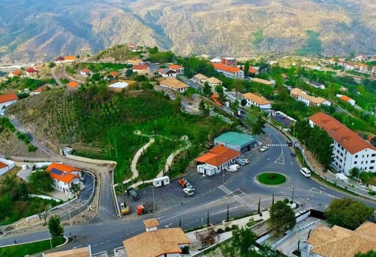Laçına ilin sonuna qədər 40 ailə köçürüləcək