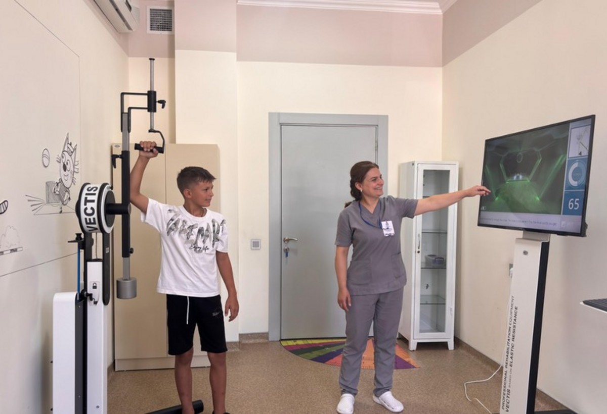 Azərbaycana gətirilmiş ukraynalı uşaqlara reabilitasiya xidmətləri göstərilib