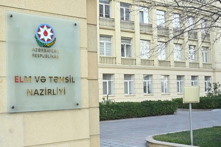 Dövlət Agentliyindən abituriyentlərə və valideynlərə MÜRACİƏT