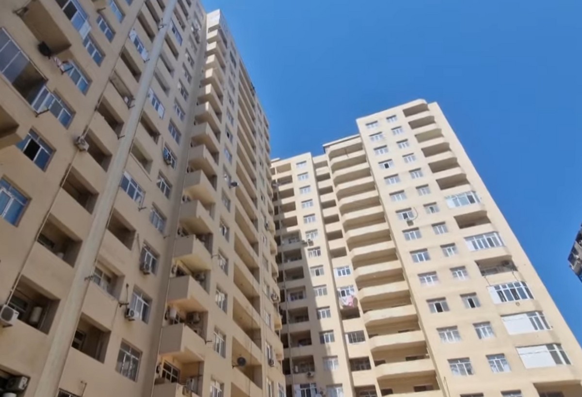 Xırdalanda “AAAF Park” sakinləri 10 ildir çıxarış ala bilmirlər - VİDEO