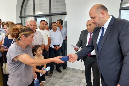 Növbəti köç karvanı Ağdamın Xıdırlı kəndinə çatıb, açarlar təqdim edilib