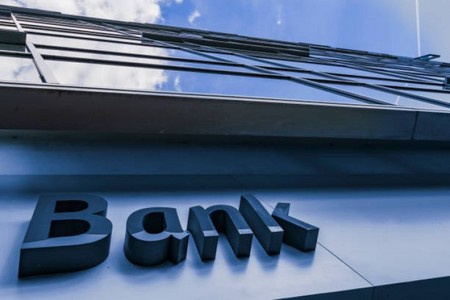 Azərbaycan bankları 7 ayda 683 milyon manat xalis mənfəət əldə edib