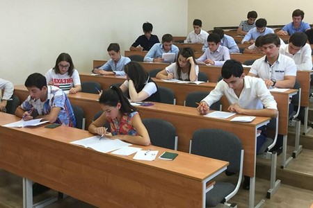Kolleclərə sənəd qəbulunun tarixi açıqlandı