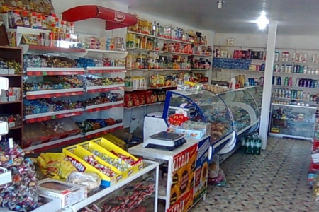 Bazar günləri supermarketləri bağlamaq kiçik dükanların ayaqda qalmasına kömək edər - Ekspert