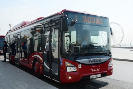 Bakıda yeni tədris mövsümündə marşrut xətlərinə 100-dən çox avtobus əlavə ediləcək