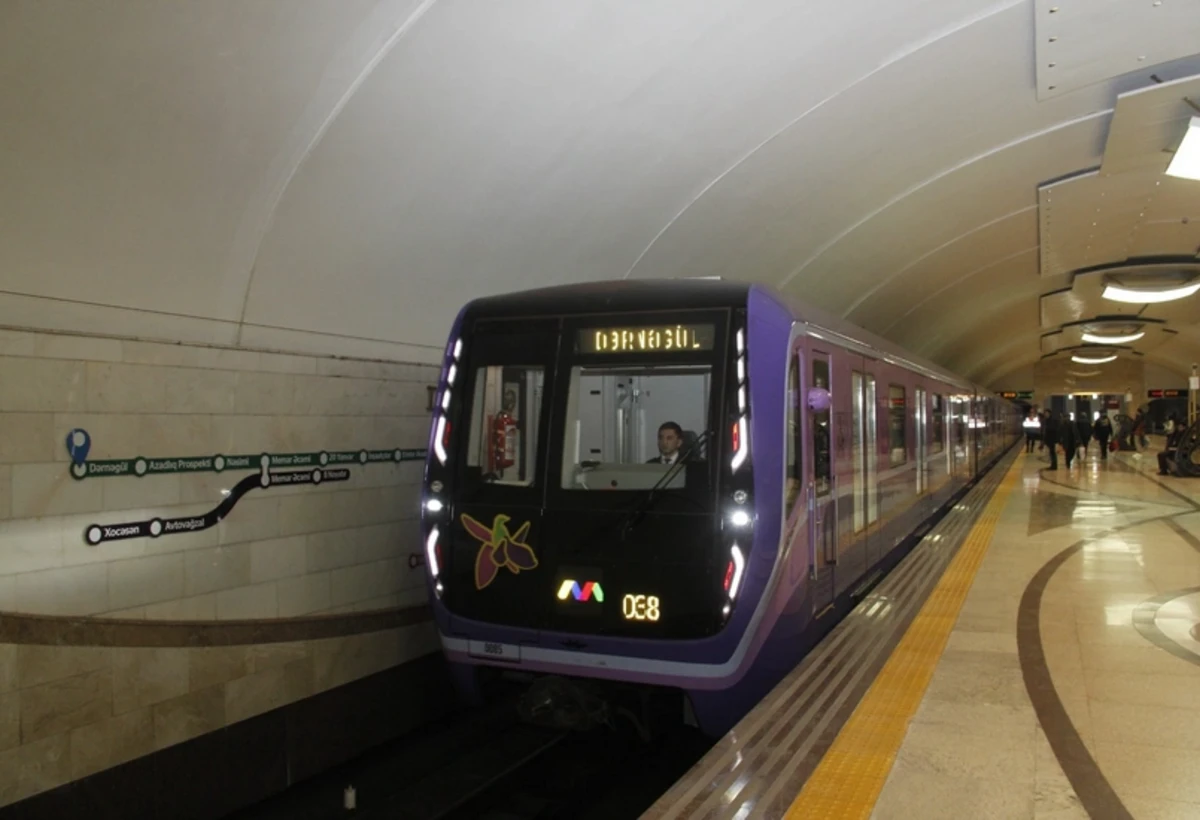 Bakı metrosunda yeni tədris mövsümündə qatarlararası intervallar azaldılacaq