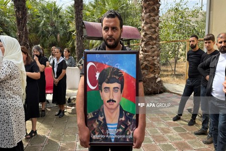 Birinci Qarabağ müharibəsində itkin düşən Ayaz Zərbəliyevin qalıqları Göyçayda dəfn olunub