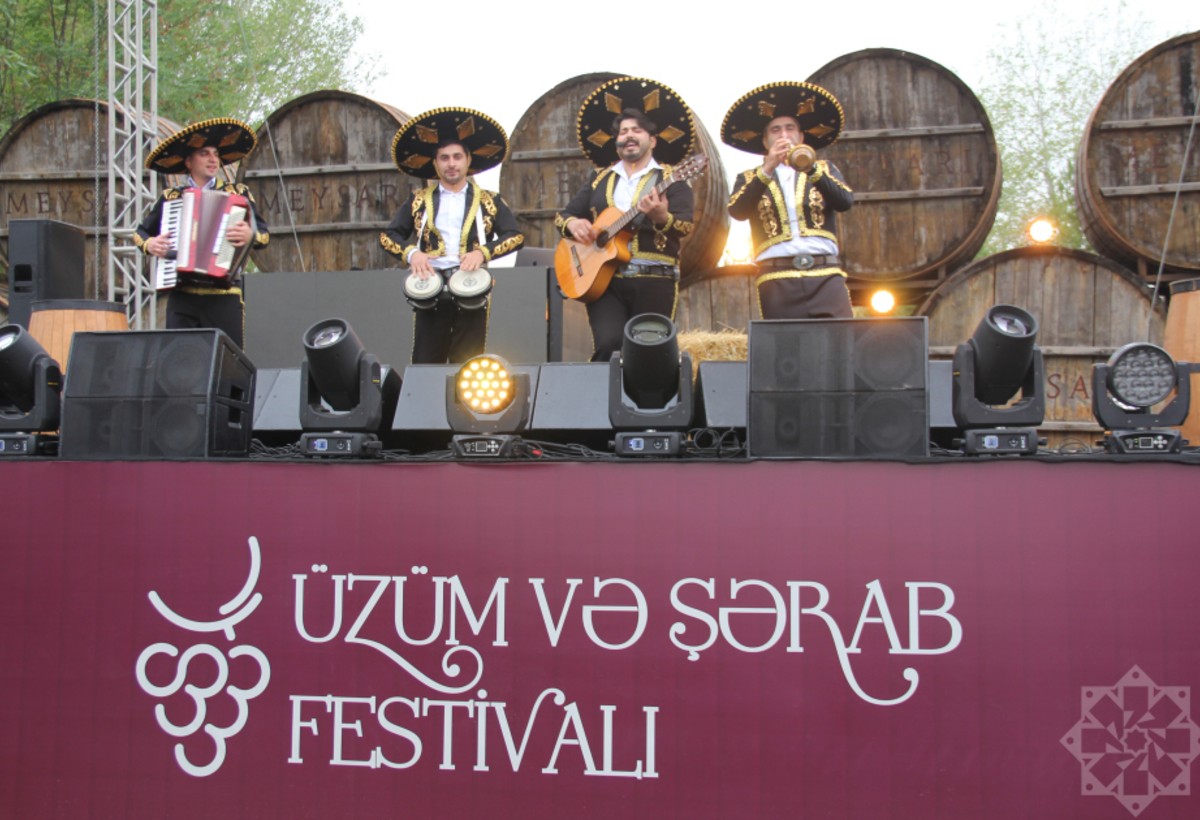 Üzüm və Şərab Festivalının ikinci günü - FOTO