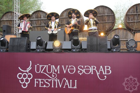 Üzüm və Şərab Festivalının ikinci günü - FOTO