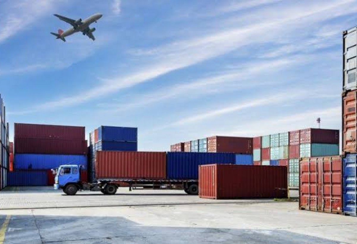 Azərbaycanın 8 aylıq qeyri-neft-qaz ixracı idxalının 16%-ni qarşılayıb