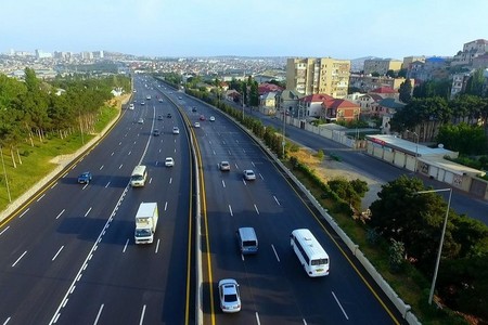 Bakıda avtomobillərin hərəkəti üçün pullu ərazilər olacaq