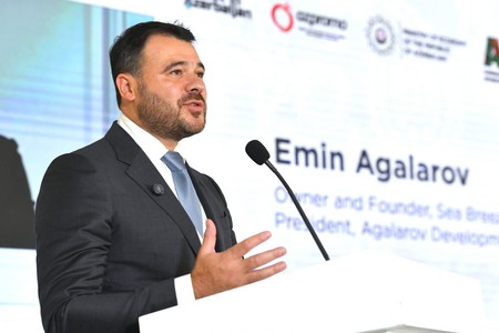 Emin Ağalarov: Prezidentin baxışı regionu ən böyük turizm obyektlərindən birinə çevirir