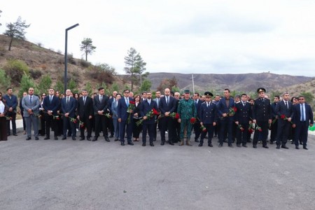 Anım Günü münasibətilə Zəngilanın Şəhidlər xiyabanında ağacəkmə aksiyası keçirilib