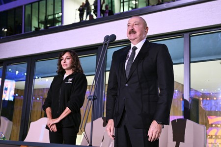 Prezident və xanımı Gəncədə III MDB Oyunlarının açılış mərasimini izləyiblər - YENİLƏNİB