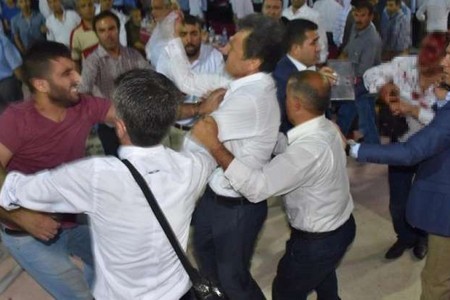 Toyda bəyi bıçaqladılar - İsmayıllıda