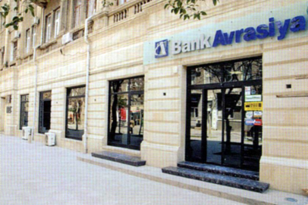 “Bank Avrasiya” “Xalq” maliyyə holdinqi ilə “qohumluğa son qoyub”