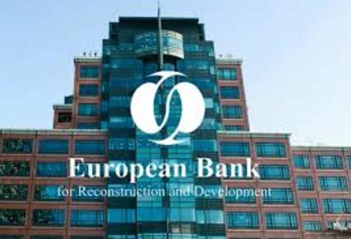 EBRD istiqrazlarını təntənəli şəkildə yerləşdirdi: “Əminik ki, başqaları bizi qısqanacaq”