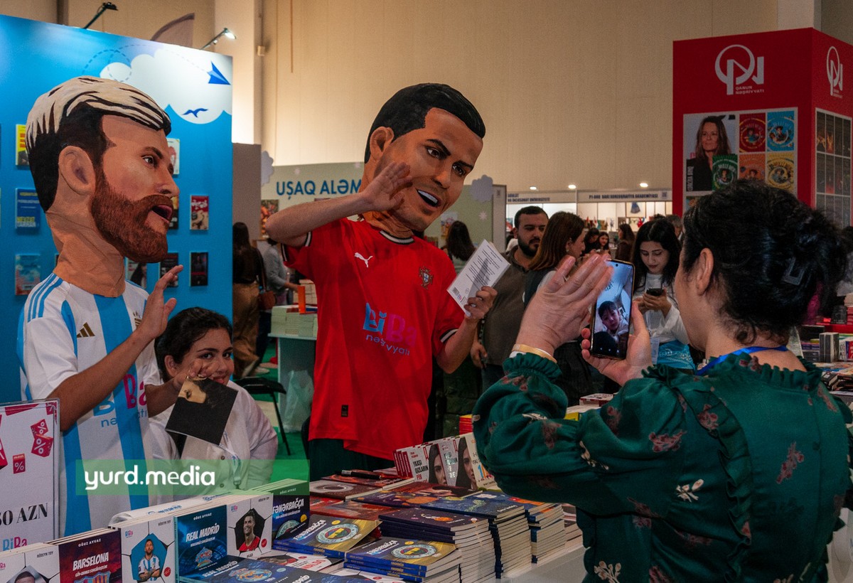 Bakıda ən geniş beynəlxalq kitab sərgisi başladı - FOTOREPORTAJ