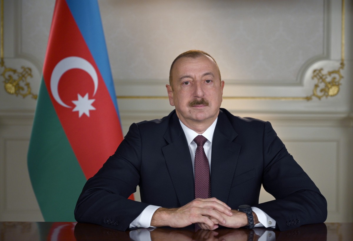 İlham Əliyev: Qarabağ klubu xalqımızı qürurlandırmaqda davam edir