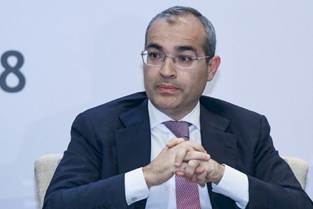 Mikayıl Cabbarov təhsilin əhəmiyyətindən yazıb