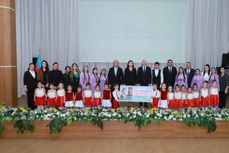 Naxçıvanda Beynəlxalq Müəllimlər Günü qeyd olunub