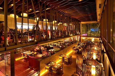 Bakının lüks restoranları: 45 manata plov, 200 manata 50 qram kürü - ARAŞDIRMA