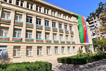 Azərbaycanda bir sıra institutlar birləşdirildi