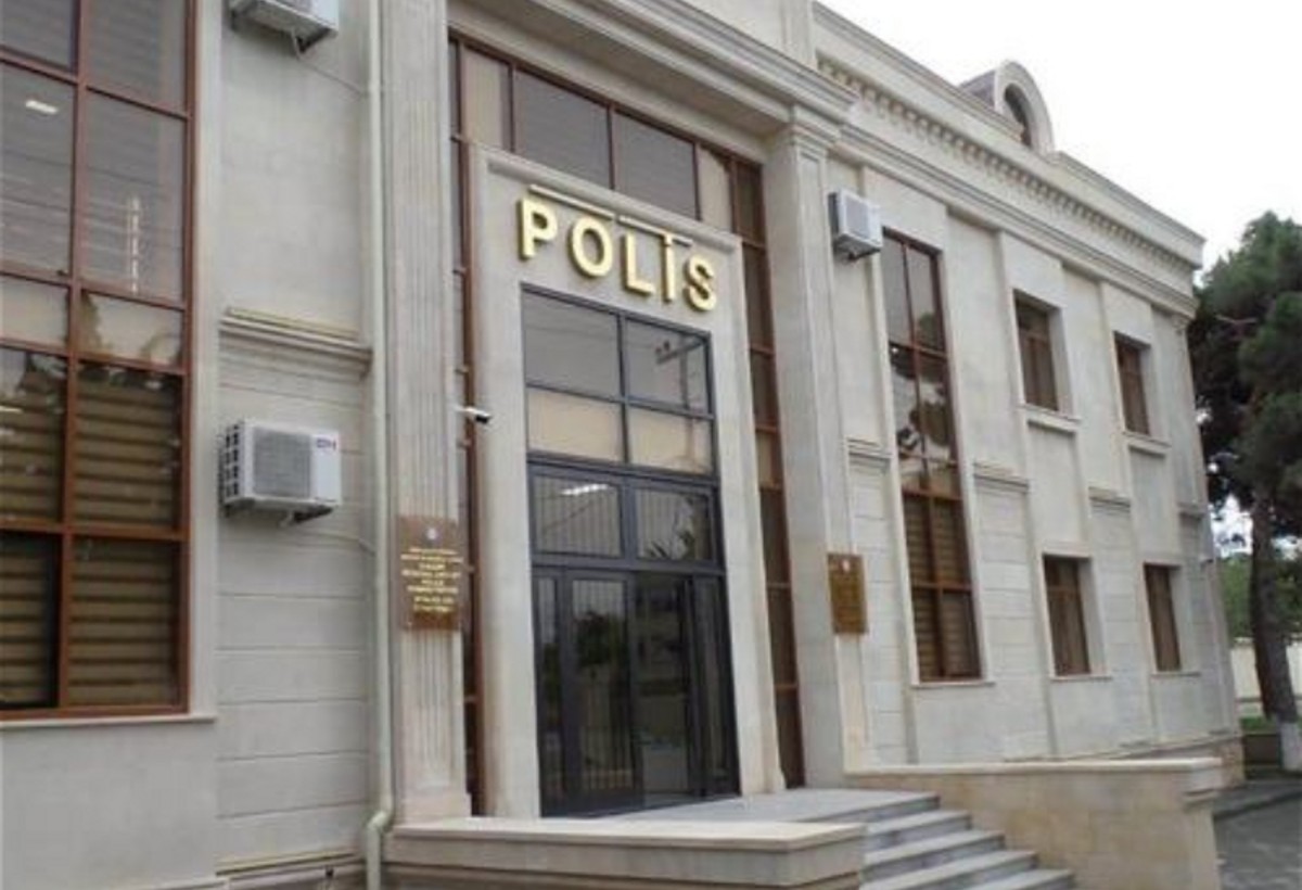 Sərxoş halda polis bölməsində dava salan müəllim həbs olundu