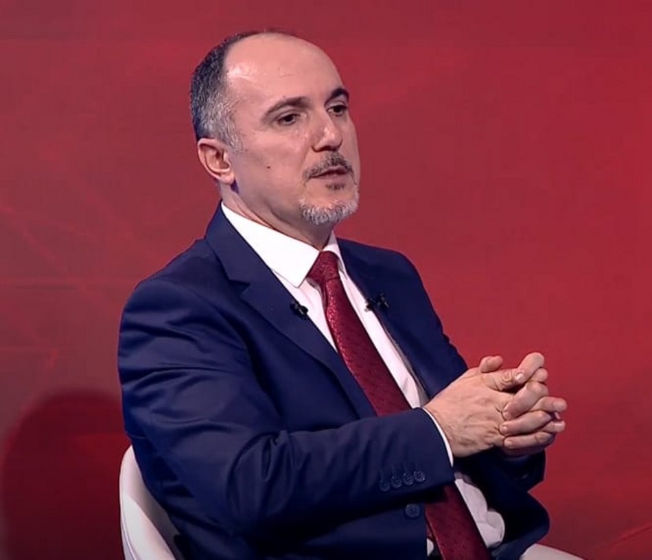 İqtisadçı ekspert Elçin Rəşidov