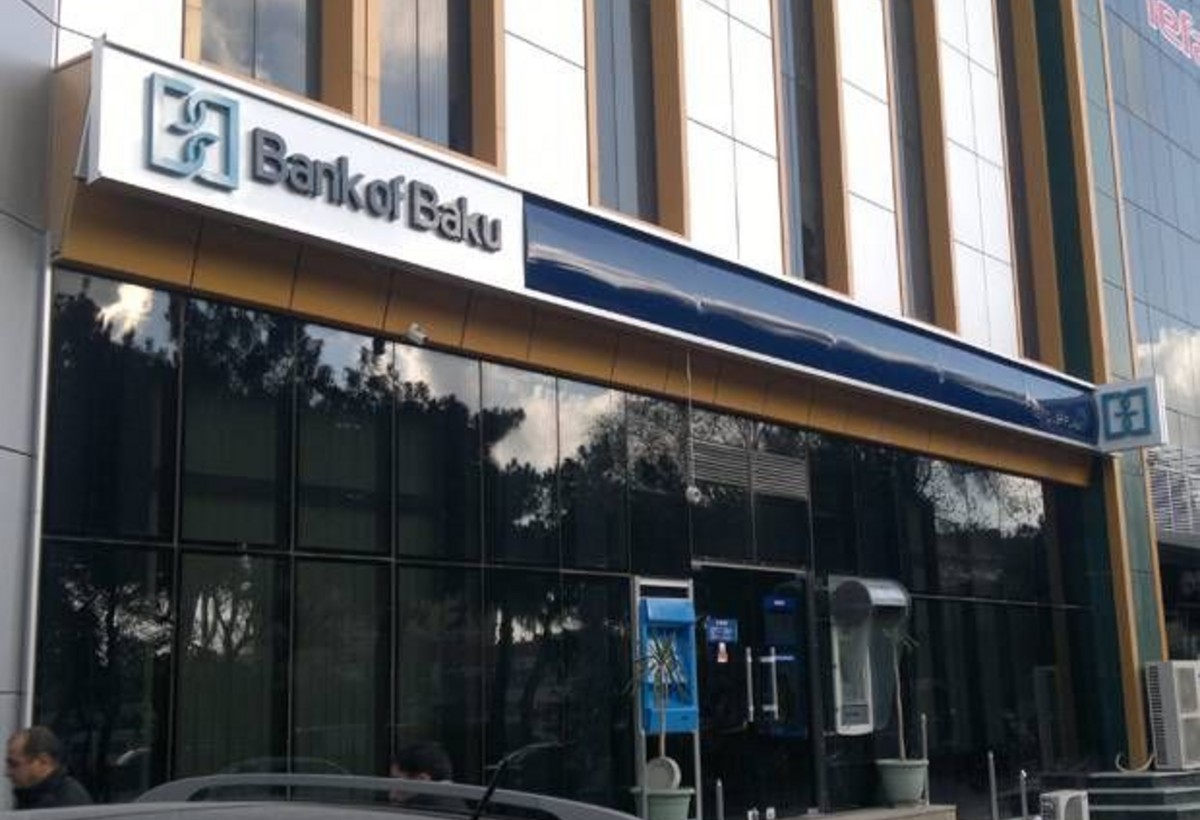 Kartından oğurluq oldu, Bank of Baku məsuliyyətdən qaçmaq istədi