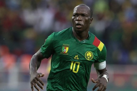 Neftçi Kamerun millisinin ulduzunu transfer etdi