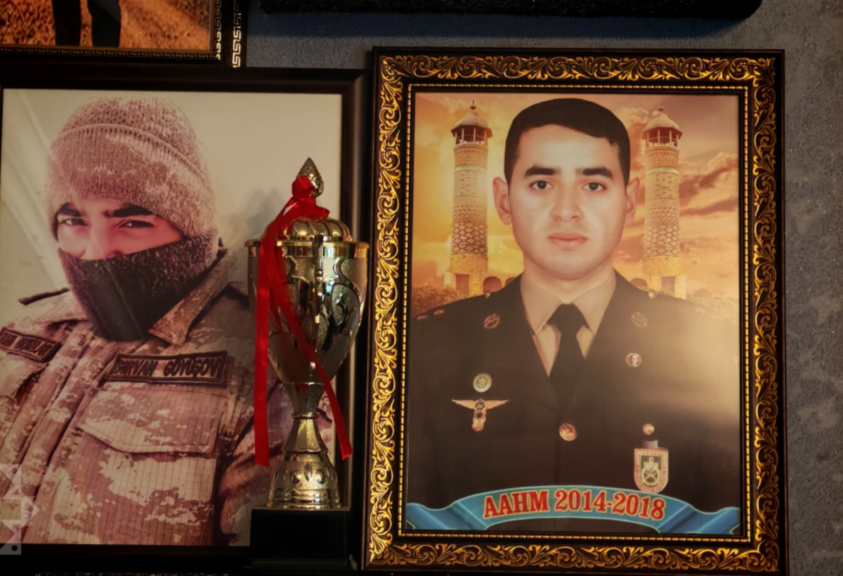 Zirehli gödəkçəsini əsgərinə verib özü şəhid olan leytenant