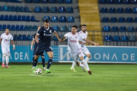Premyer Liqanın VIII turu qollu heç-heçə ilə yekunlaşdı