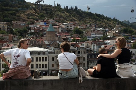 Gürcüstan Azərbaycandan səfər edənlərdən 170 milyon dollar qazandı
