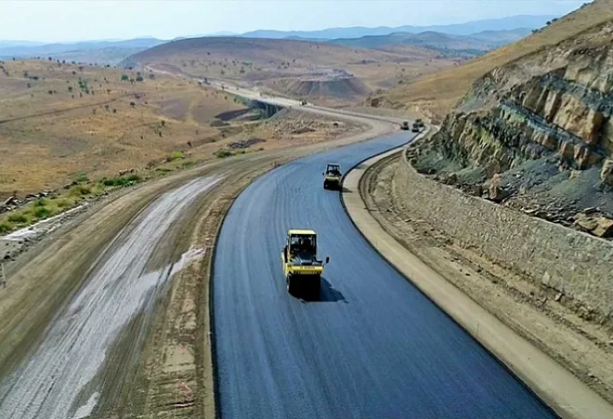 3 yaşayış məntəqəsini birləşdirən yol təmir olunacaq - 2 milyon manat ayrıldı