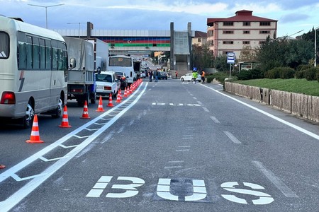 Sürücülərin DİQQƏTİNƏ: Bu yolda da avtobus zolağı çəkildi