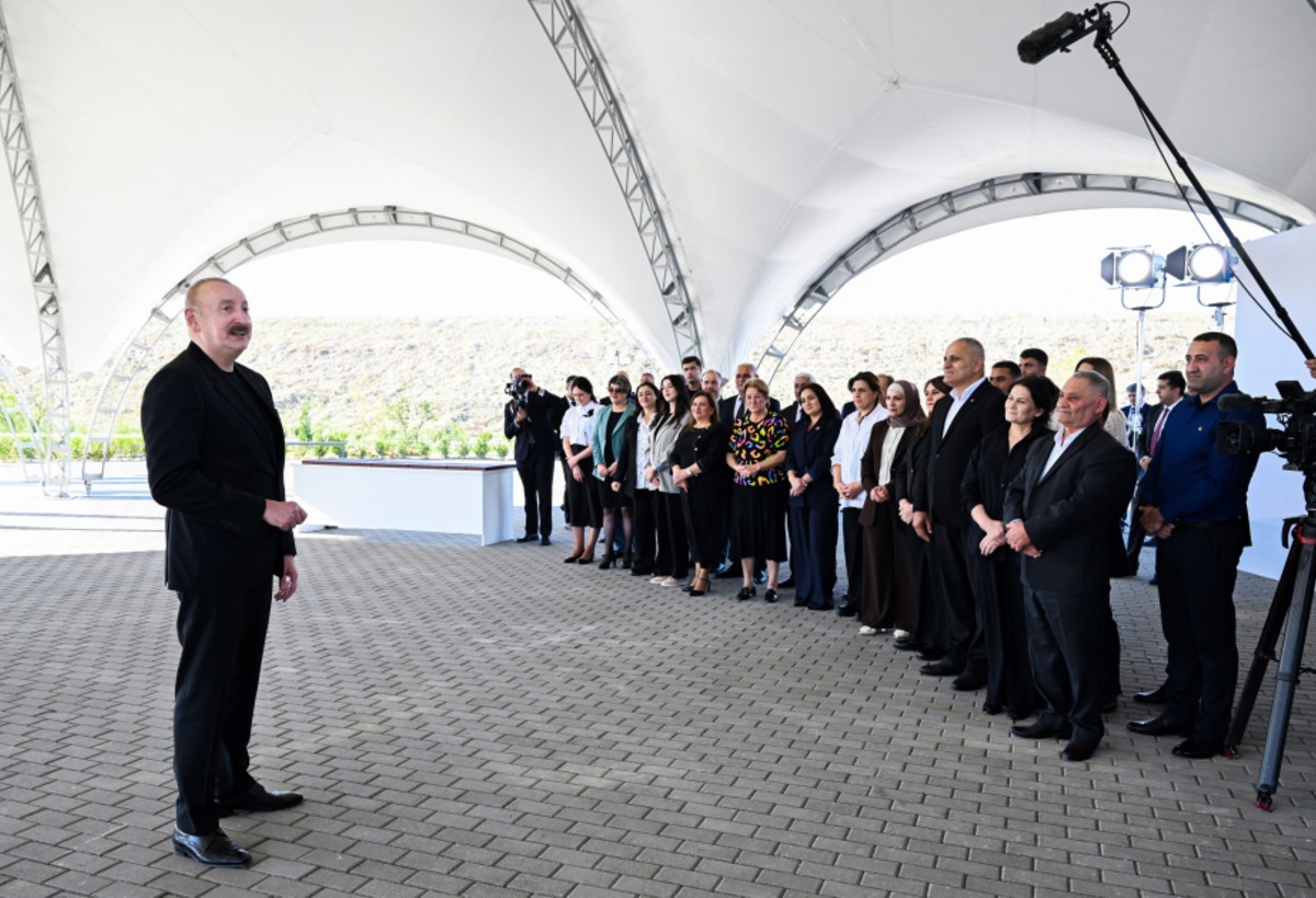 Prezident Zəngilanın Ağalı və Məmmədbəyli kəndlərində - FOTO