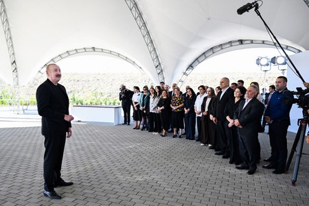 Prezident Zəngilanın Ağalı və Məmmədbəyli kəndlərində - FOTO