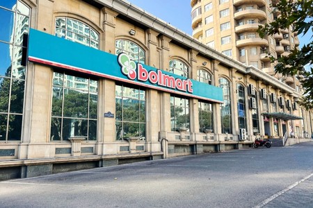 Obyekt sahibi “Bolmart”ın mağazasını çıxardı, gecə ilə şirkətin rəhbəri dəyişdi