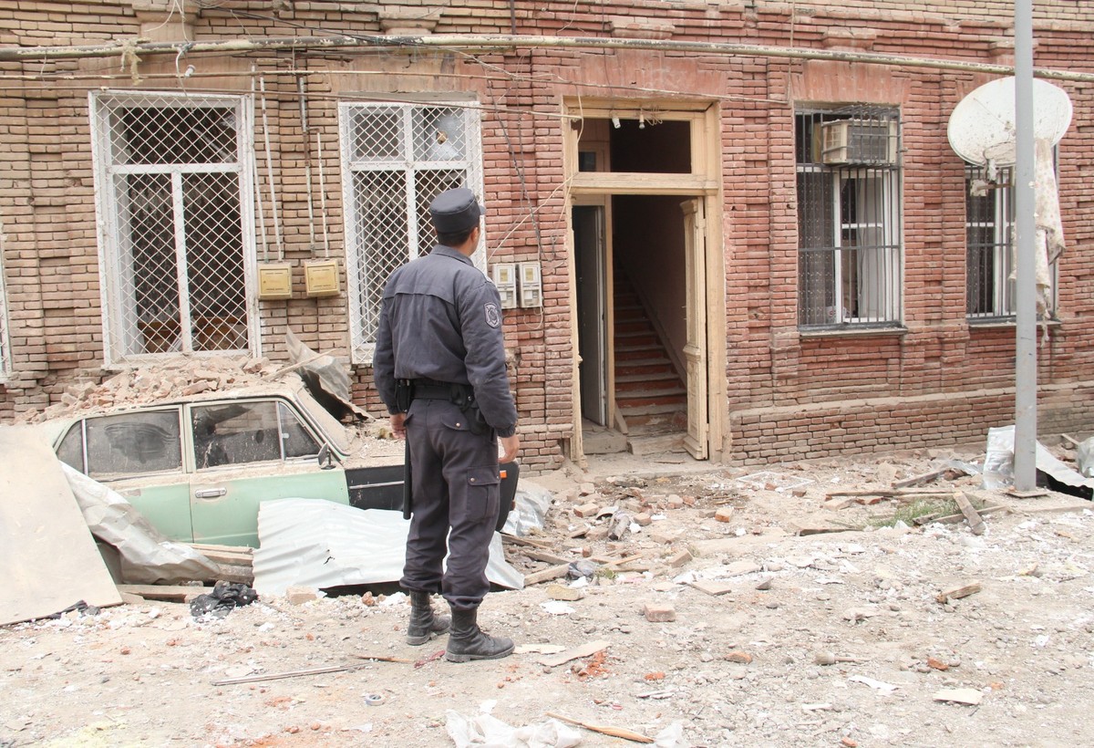 Ermənistanın atdığı raketin zədələdiyi evlər təmir olunacaq