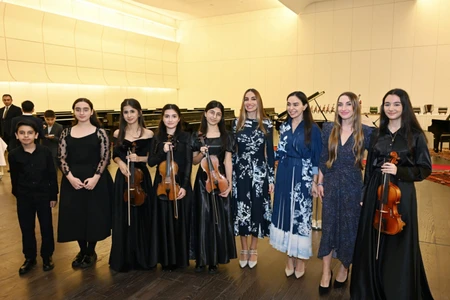Heydər Əliyev Fondundan musiqi məktəblərinə növbəti dəstək - FOTO
