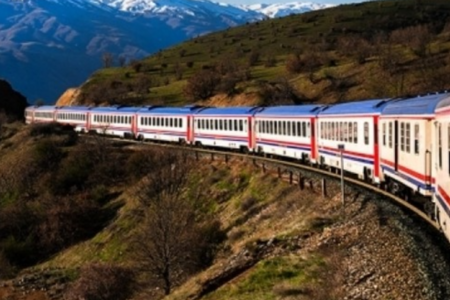 Türk dövlətlərini birləşdirən turist qatarları işə salınır