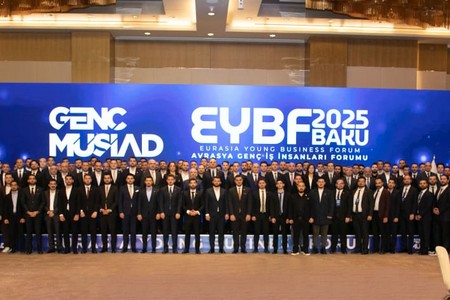 Avrasiya Gənc İş Adamları Forumunun qala şam yeməyi keçirilib