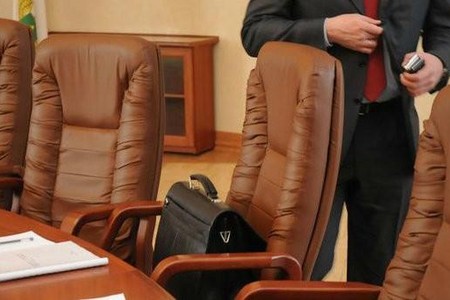 Ən stajlı icra başçılarının ilk “20-liyi” - SİYAHI