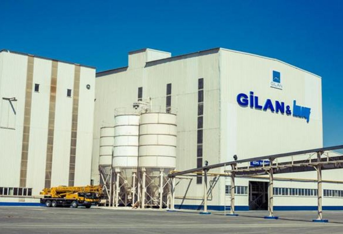 “Natura” şirəsinin içərisindən pis qoxu verən nə olub?