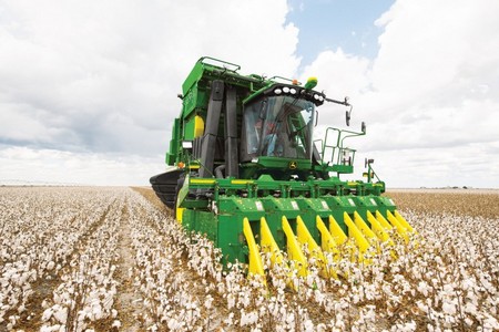 Saatlıda pambıq yığımı üçün texnika təminatı müzakirə olunub
