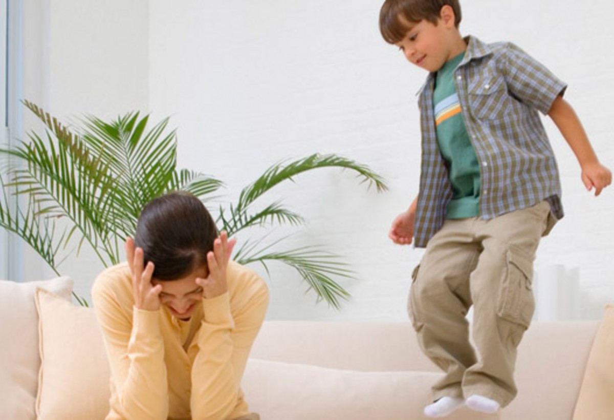 Uşaqları çox məhəbbətlə böyütmək onları ərköyün edir? - PSİXOLOQ İZAHI