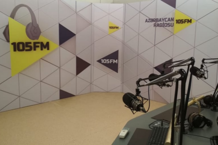 Şəlalə Məhyəddinqızı: Azərbaycan radiosu bu gün ənənə ilə müasirliyin qovşağında dayanır